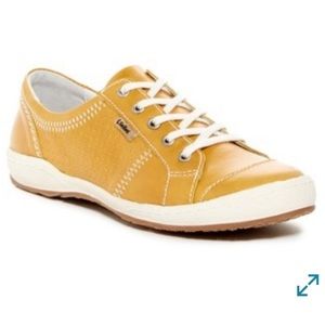 Josef Seibel Caspian Sneaker Mustard Yellow LaceUp